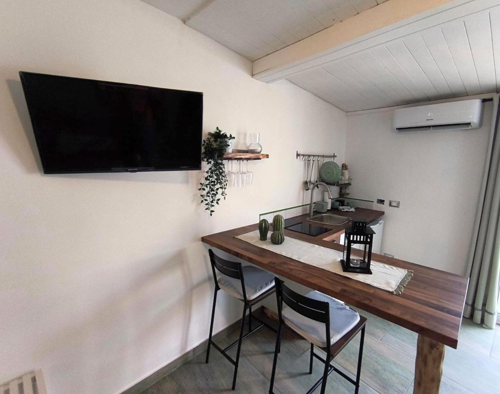 Casa Vacanze Green House تيراسيني المظهر الخارجي الصورة