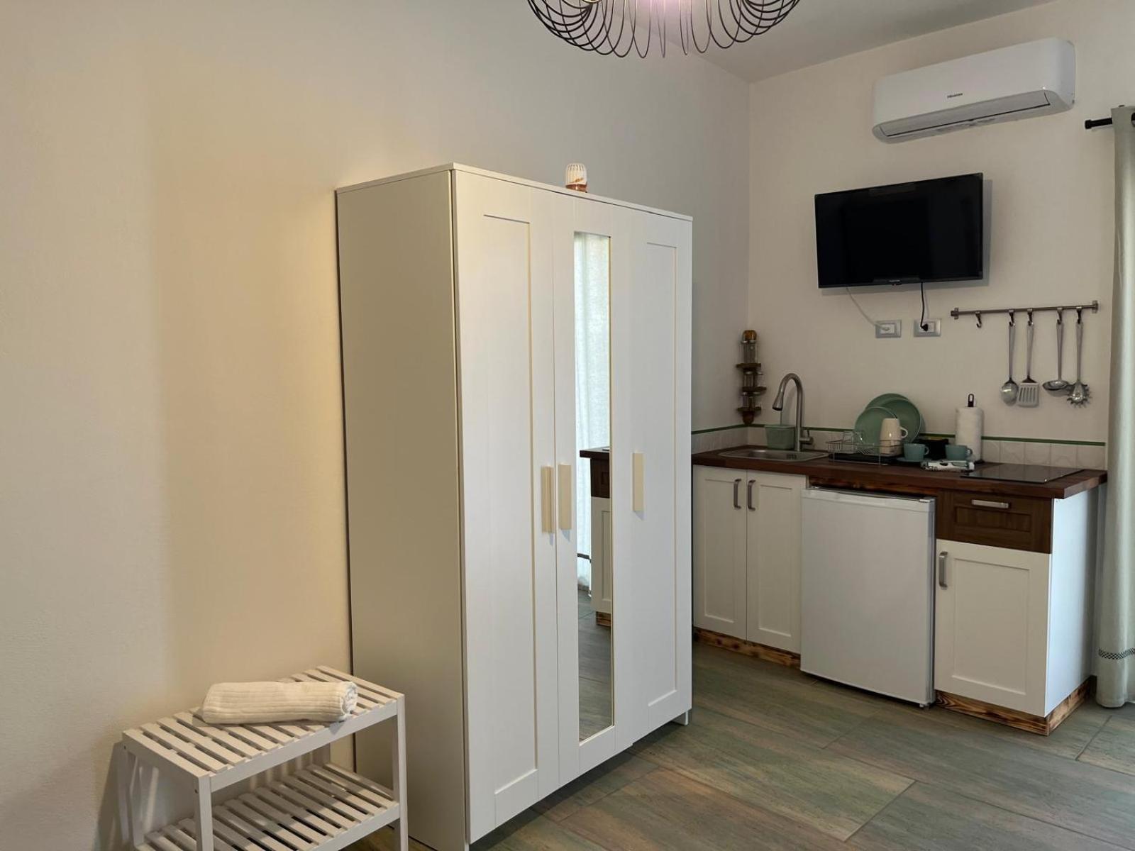 Casa Vacanze Green House تيراسيني المظهر الخارجي الصورة