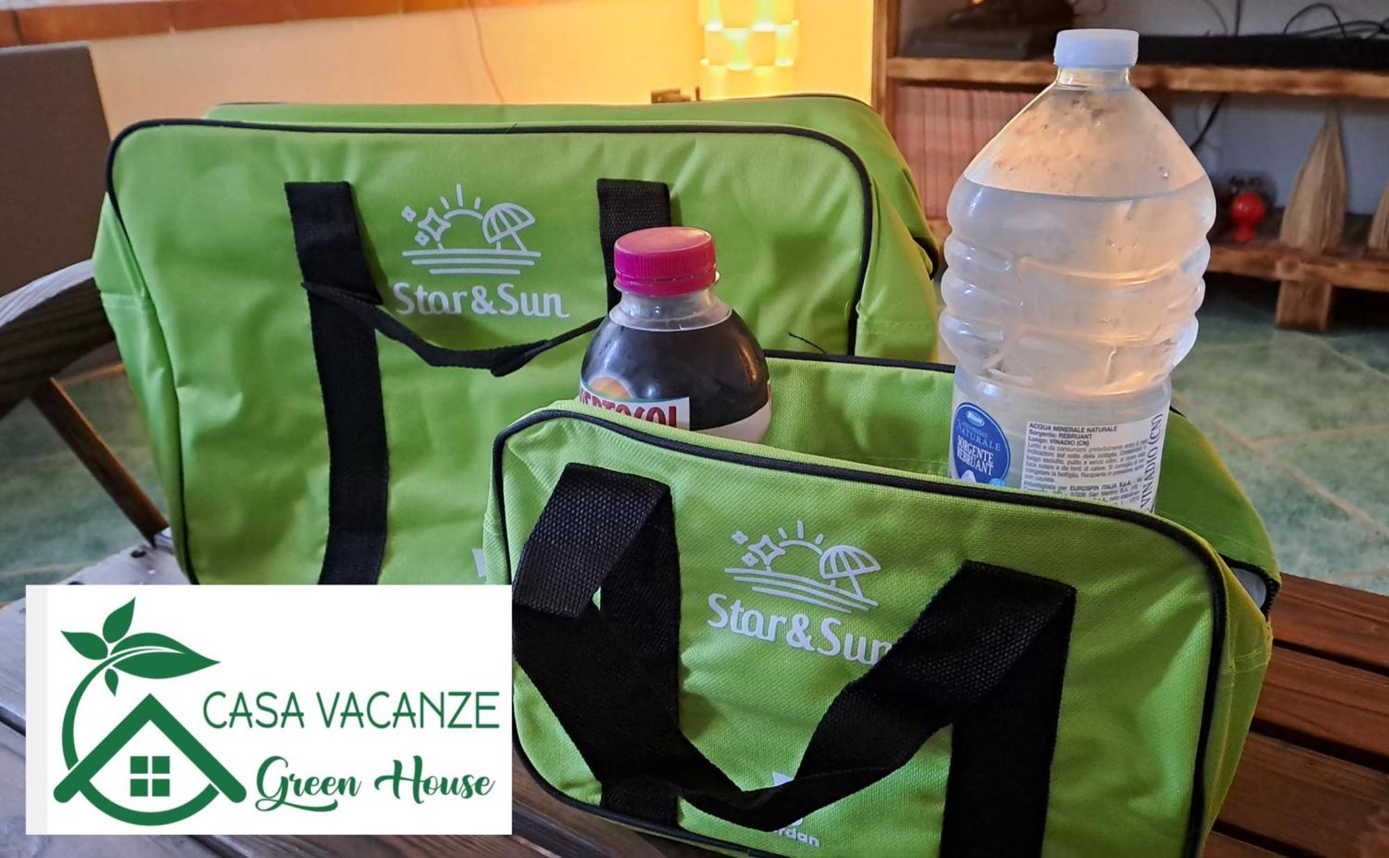 Casa Vacanze Green House تيراسيني المظهر الخارجي الصورة